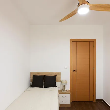 Global Apartment *